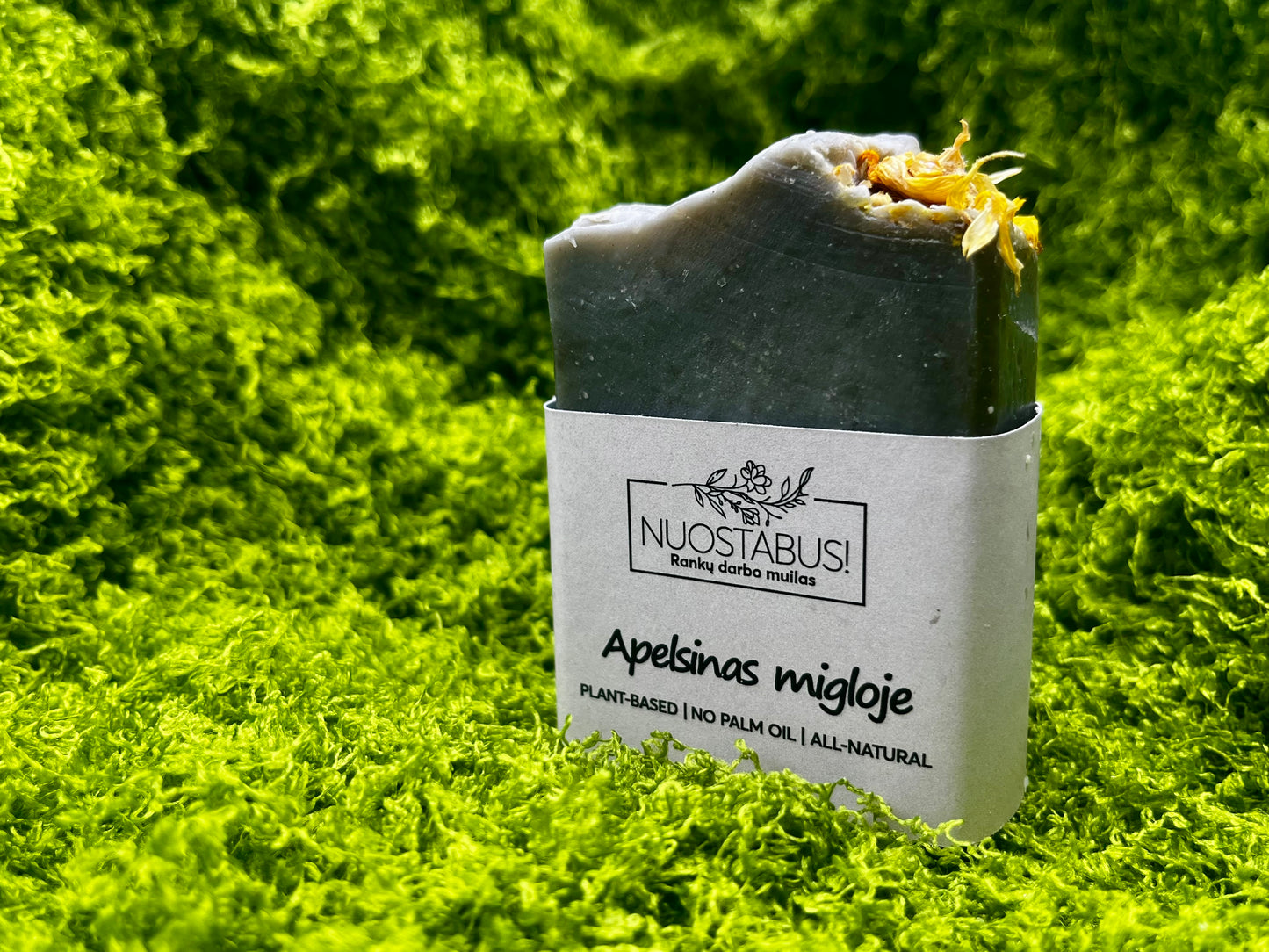 Apelsinas migloje